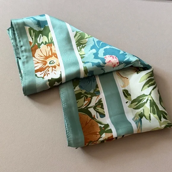Floral Print scarf in Mint color A1580 - Picture 5 of 5